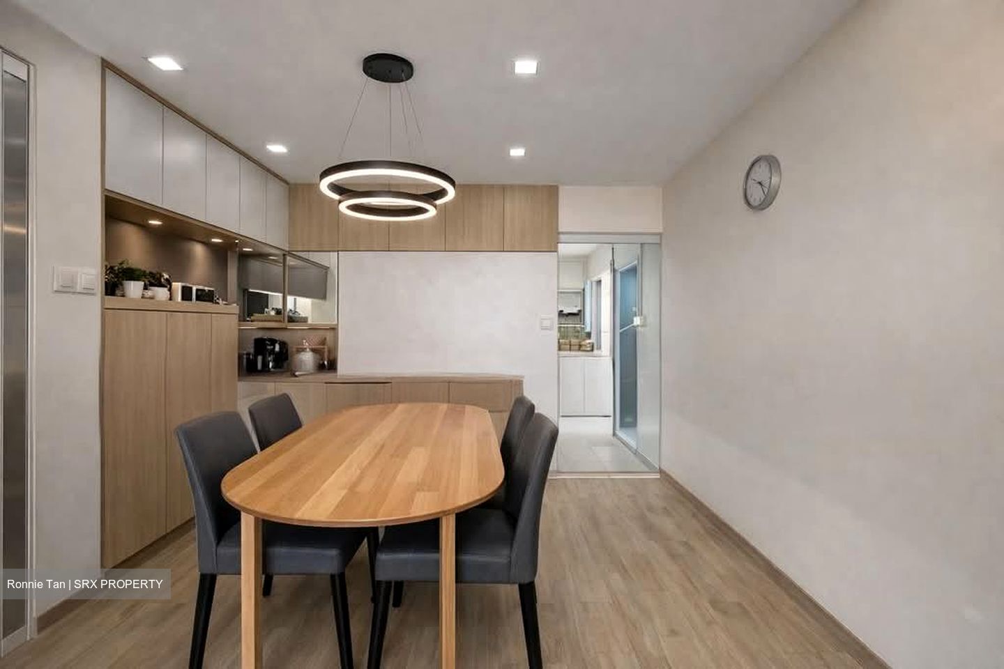 Blk 568 Hougang Street 51 (Hougang), HDB 4 Rooms #568305811